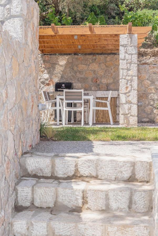 31 Blue Ionian Villas Apolpaina Екстер'єр фото